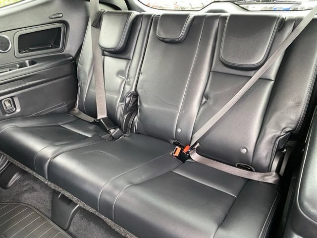 Used 2025 Subaru Ascent Touring w/ Popular Package #1 AWD/4WD image 13