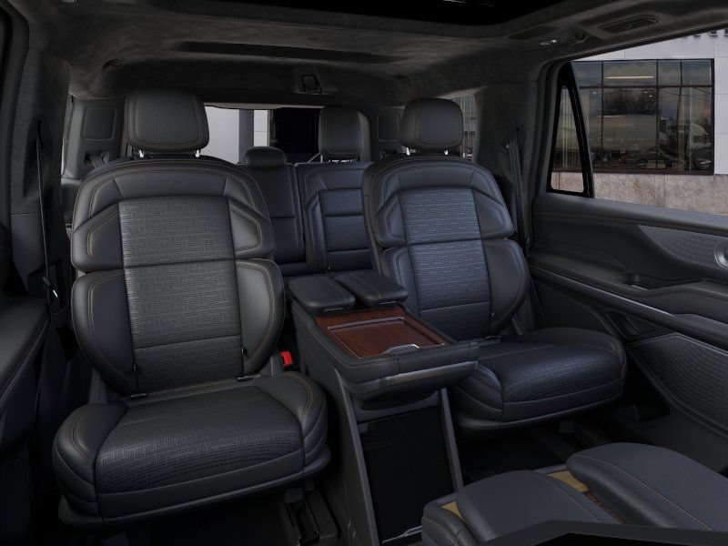 New 2026 Lincoln Navigator Black Label AWD/4WD image 11