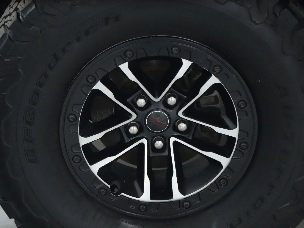 Used 2024 Jeep Wrangler Unlimited Rubicon image 37