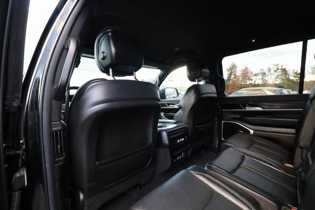 Used 2022 Jeep Wagoneer Series II image 36