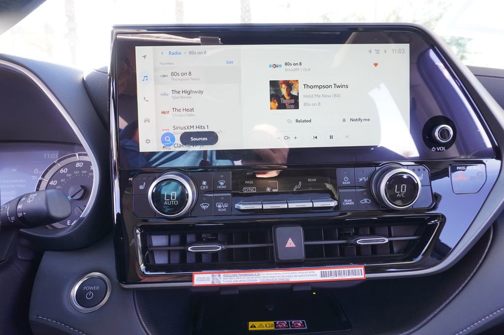 Used 2025 Toyota Highlander XLE image 21