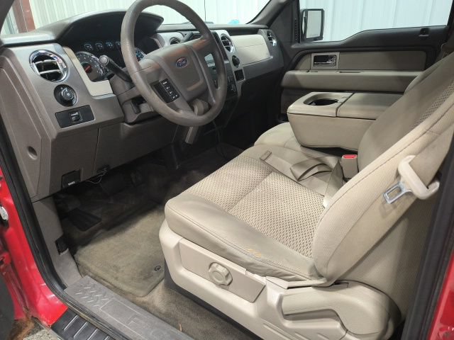 Used 2010 Ford F150 XLT AWD/4WD image 16