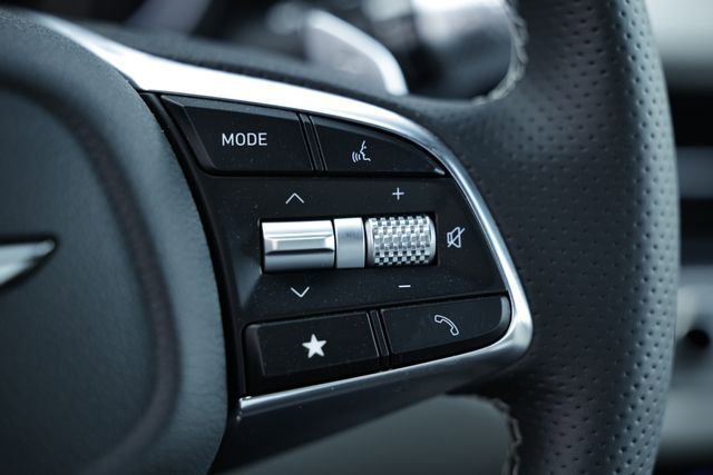 New 2025 Genesis G70 2.5T image 34