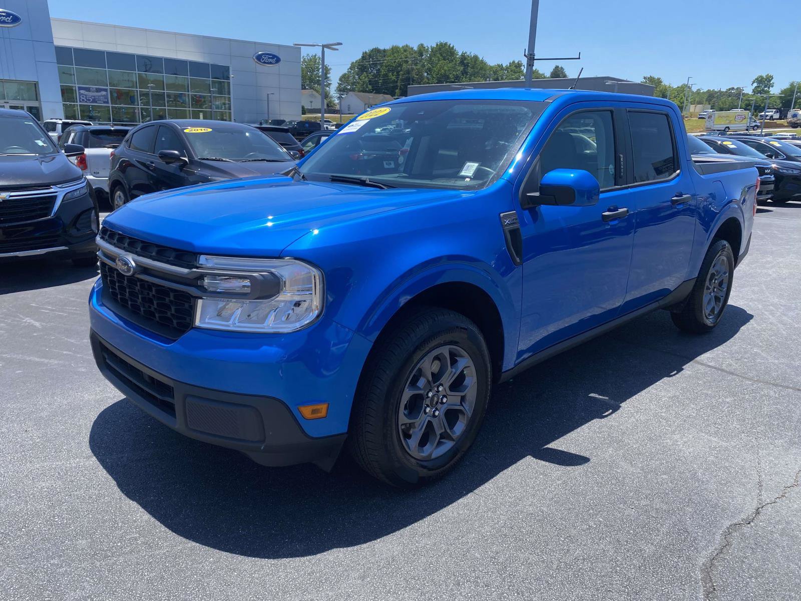 Certified 2022 Ford Maverick XLT w/ Equipment Group 300A Standard AWD/4WD video 3