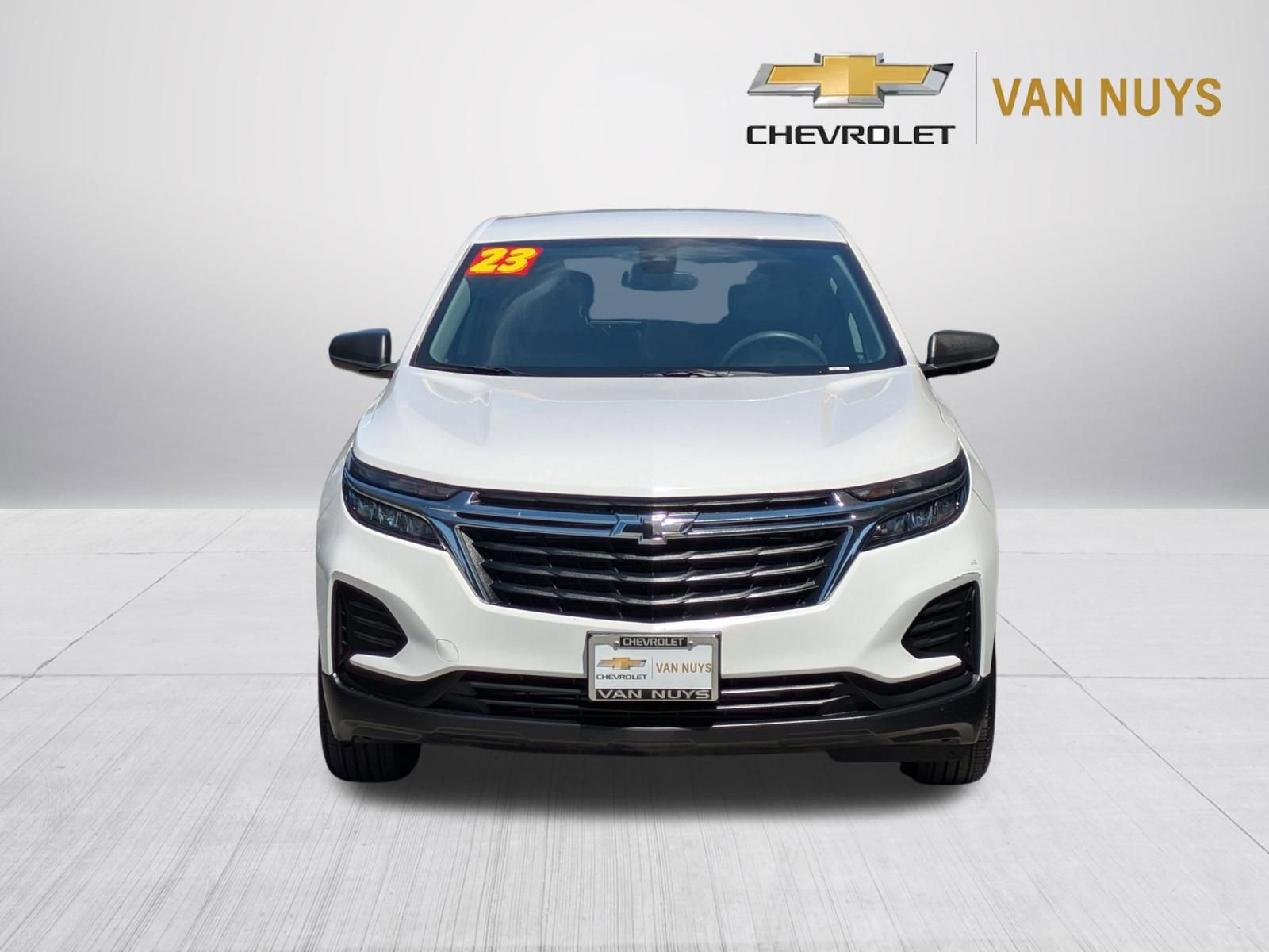 Certified 2023 Chevrolet Equinox LS w/ LS Convenience Package FWD image 2