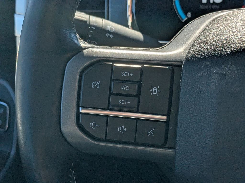 Used 2022 Ford F150 Lariat w/ Equipment Group 501A Mid image 23