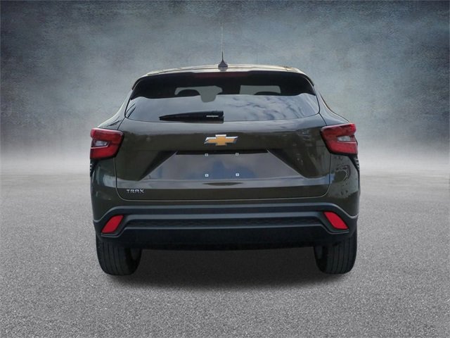 Certified 2024 Chevrolet Trax LS w/ LS Convenience Package image 8