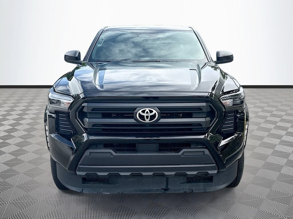 Used 2025 Toyota Tacoma SR AWD/4WD image 2