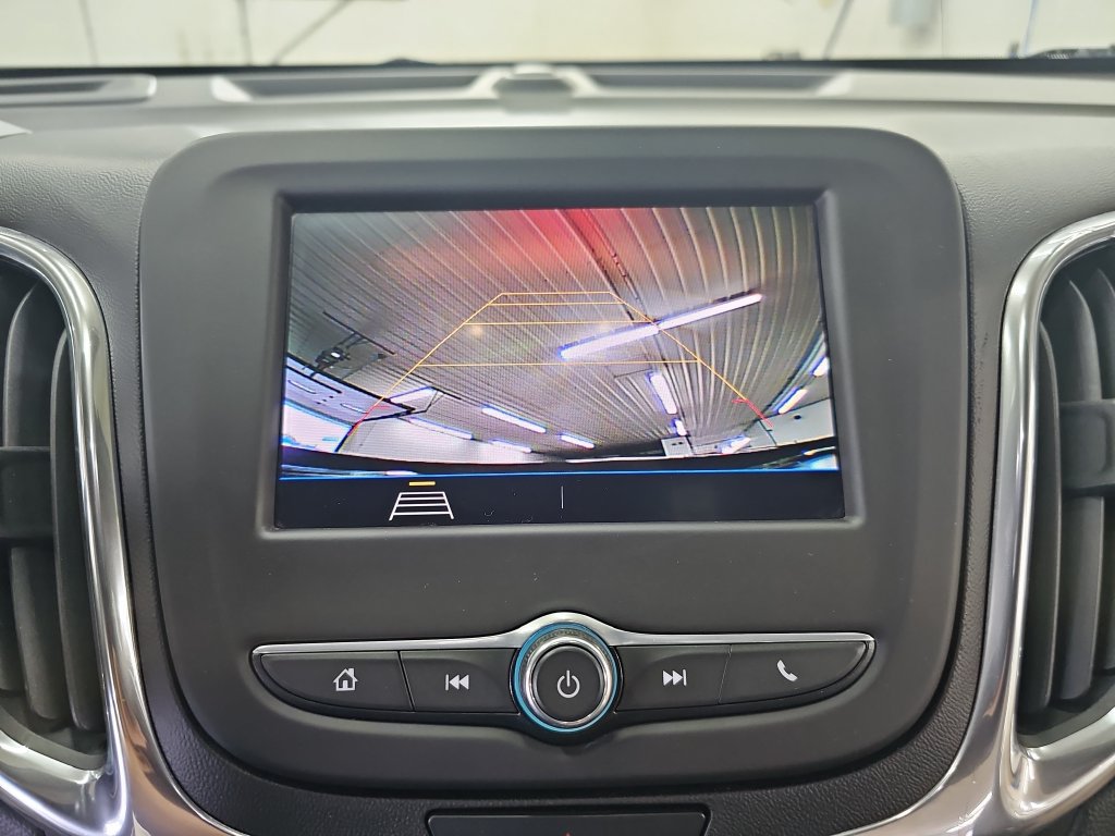 Used 2020 Chevrolet Equinox LT AWD/4WD image 23