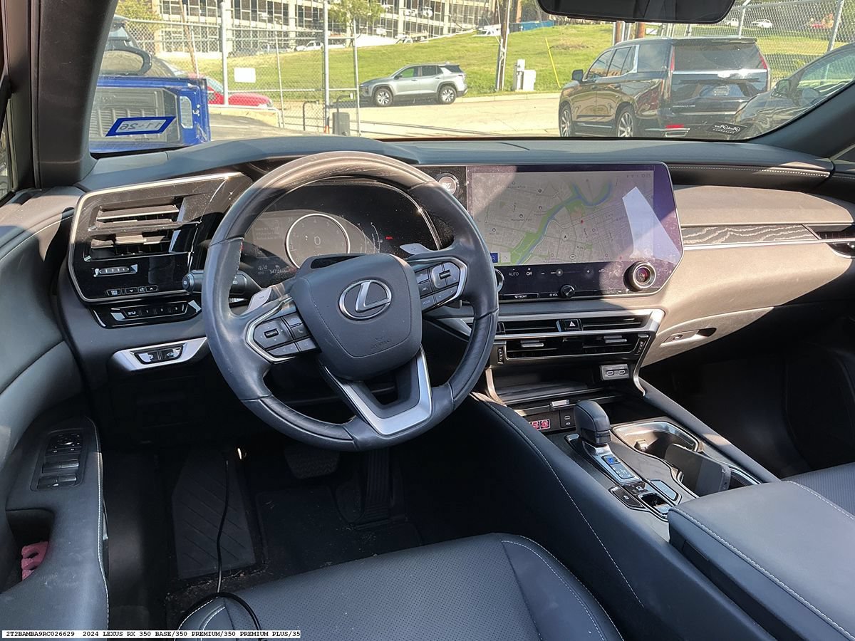 Used 2024 Lexus RX 350 Premium w/ Convenience Package FWD image 12