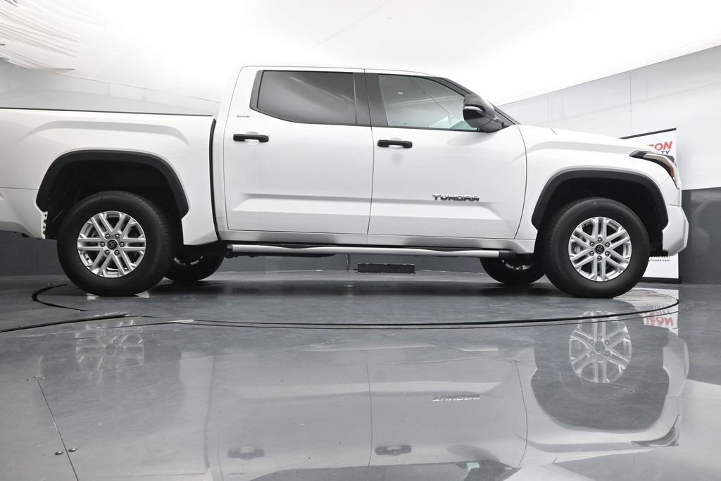 Used 2023 Toyota Tundra SR5 w/ SR5 Convenience Package AWD/4WD image 41