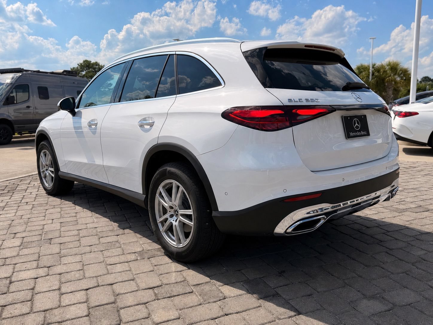 Certified 2025 Mercedes-Benz GLC 300 image 11