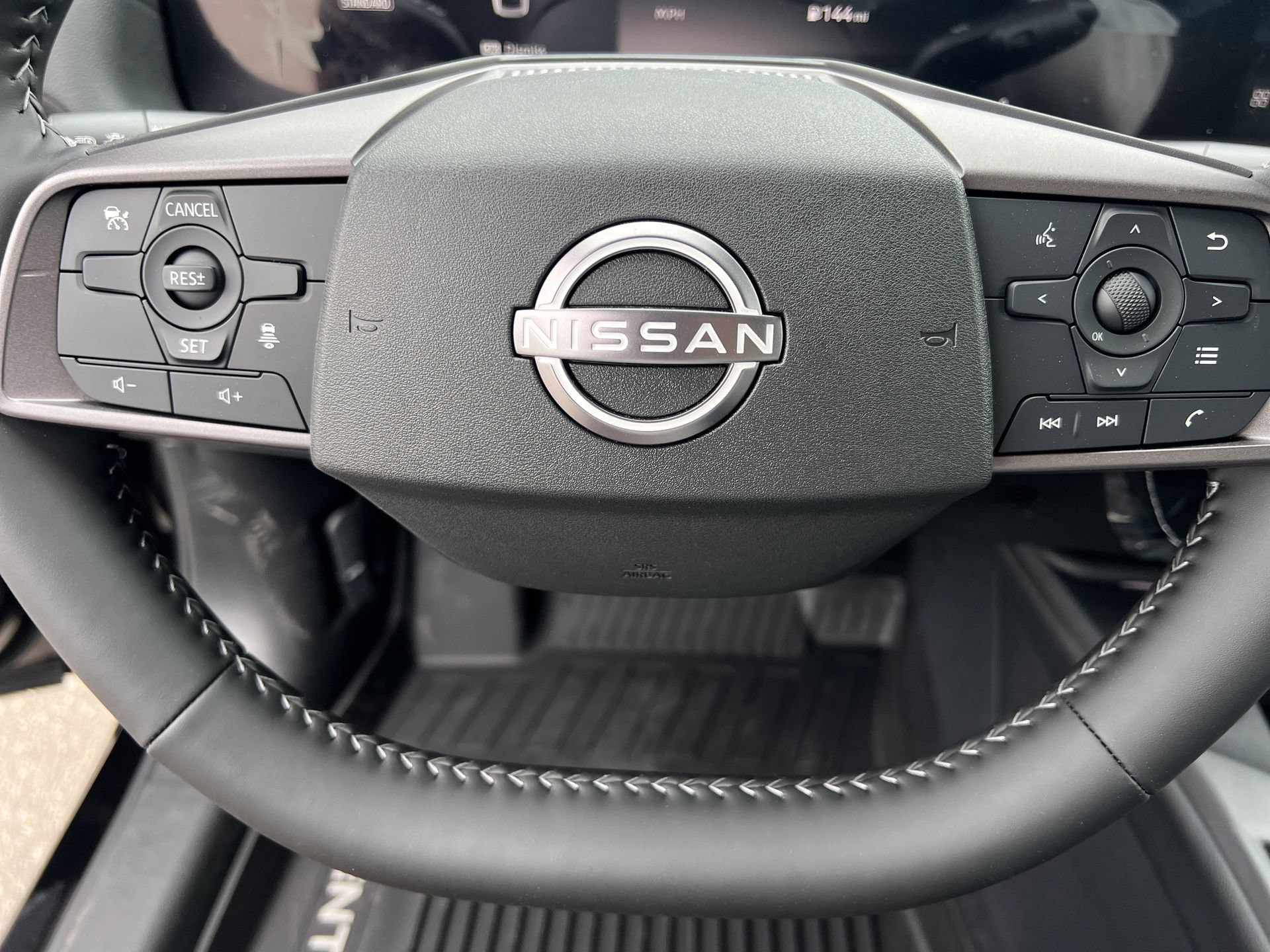 New 2026 Nissan Sentra SV w/ SV Convenience Package FWD image 9