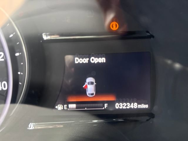 Used 2021 Honda HR-V EX-L image 13