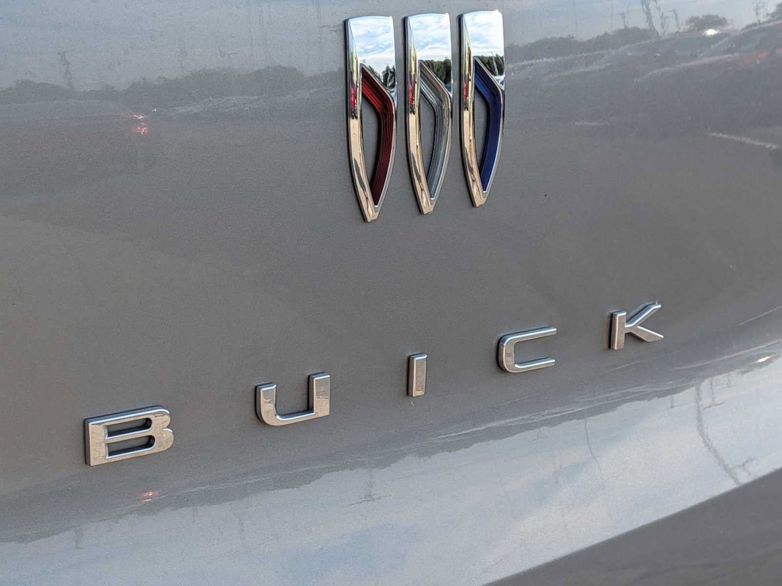 Used 2025 Buick Encore GX Preferred FWD image 12