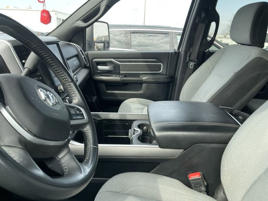 Used 2024 RAM 2500 Big Horn w/ Off Road Package image 5