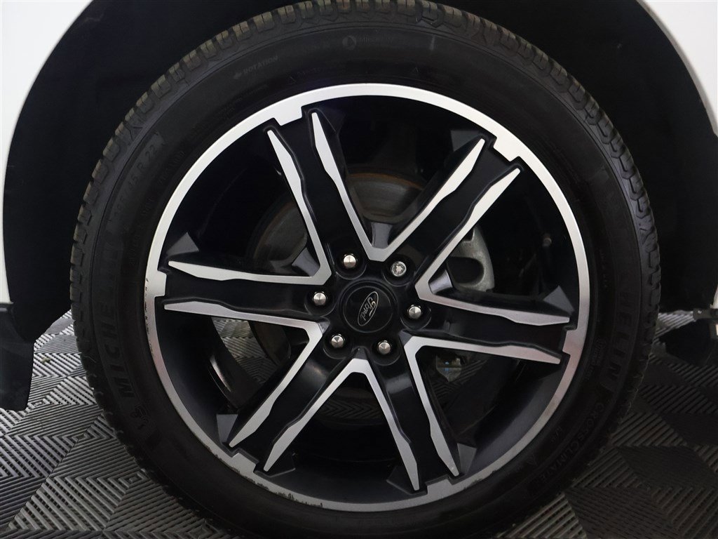 Used 2020 Ford Expedition Limited w/ Special Edition Package image 29