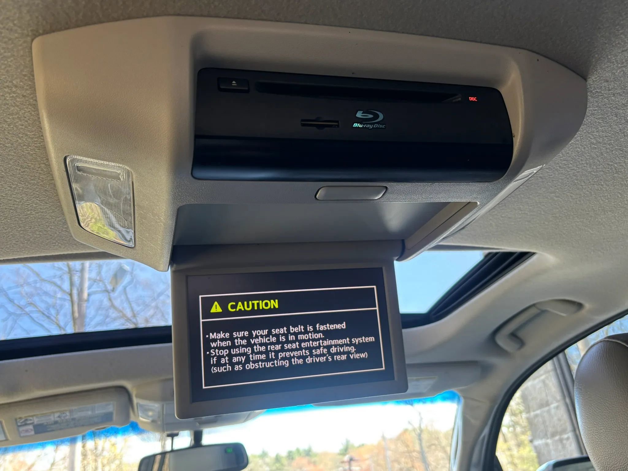 Used 2014 Toyota Sequoia Platinum AWD/4WD image 38
