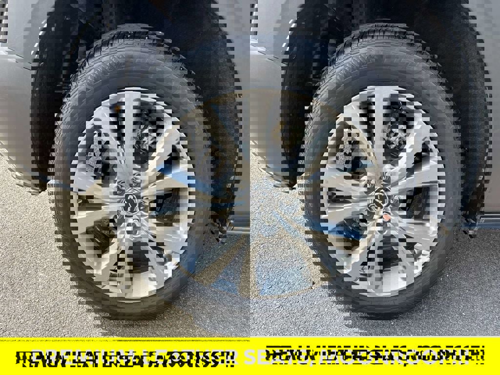 Used 2023 MAZDA CX-30 AWD 2.5 S w/ Premium Package image 28