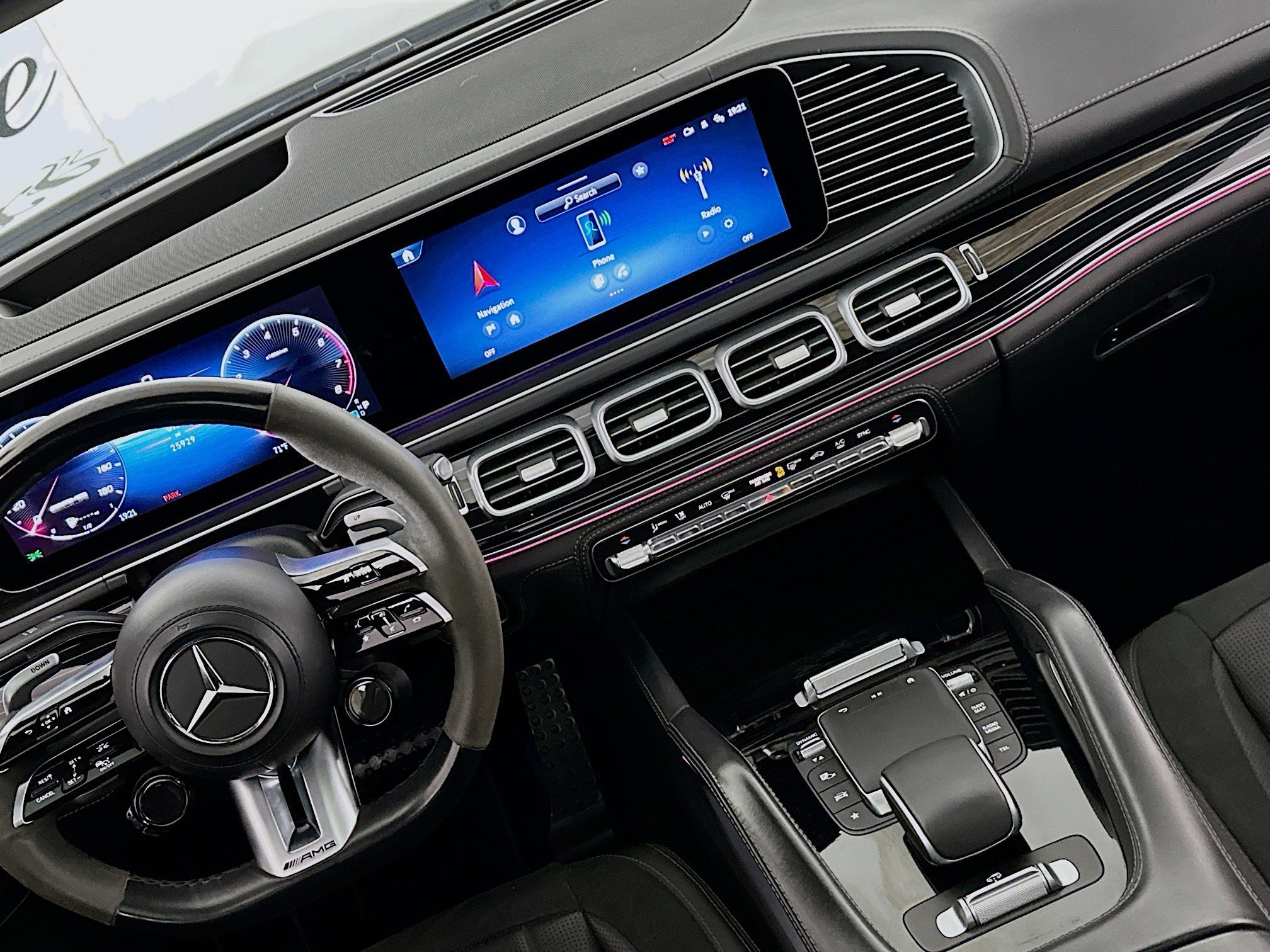 Used 2024 Mercedes-Benz GLE 53 AMG 4MATIC Coupe w/ Driver Assistance Package image 19