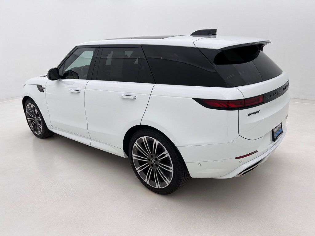 Used 2024 Land Rover Range Rover Sport Dynamic SE AWD/4WD image 9