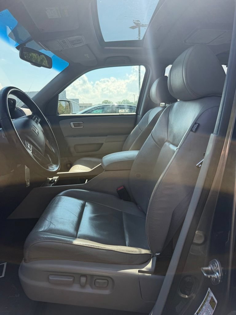 Used 2012 Honda Pilot Touring image 12