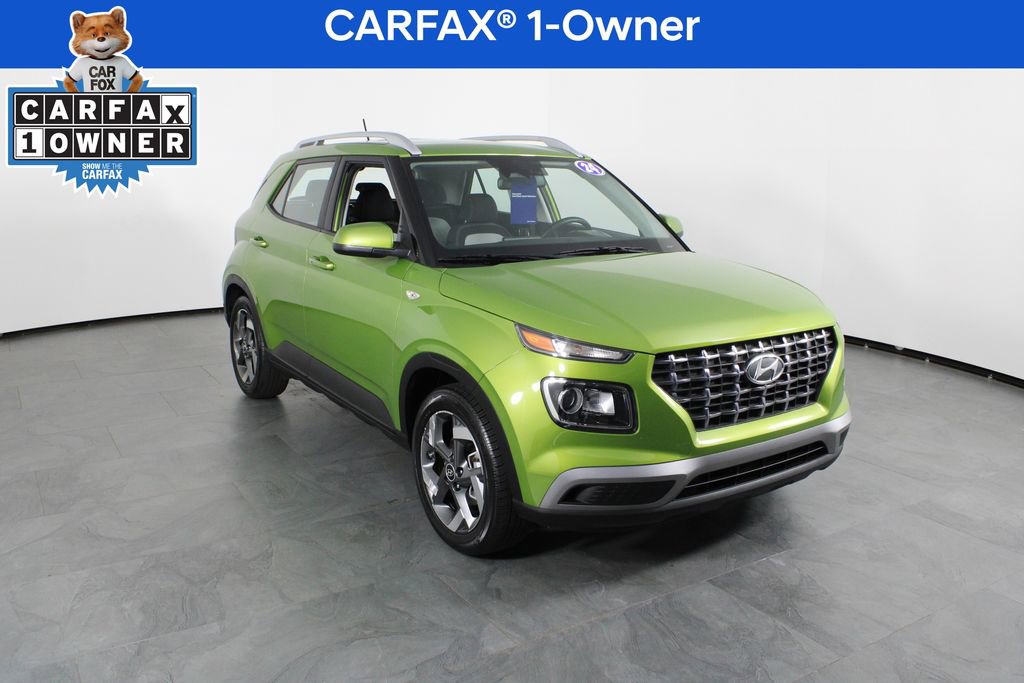 Certified 2024 Hyundai Venue SEL image 5