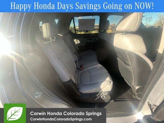 New 2025 Honda Pilot Touring image 26