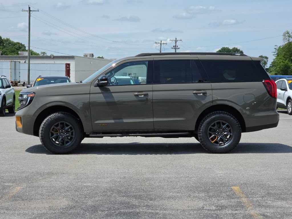 New 2027 Ford Expedition Tremor w/ Driver's Package AWD/4WD image 4