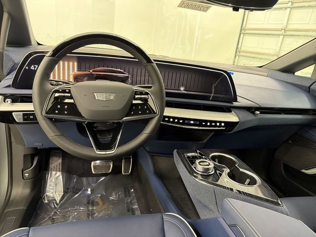 New 2026 Cadillac Optiq Sport 2 image 22