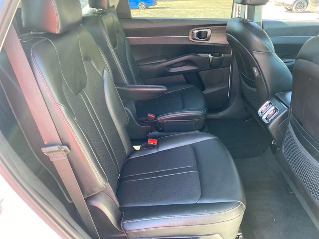 Certified 2022 Kia Sorento X-Line EX image 28