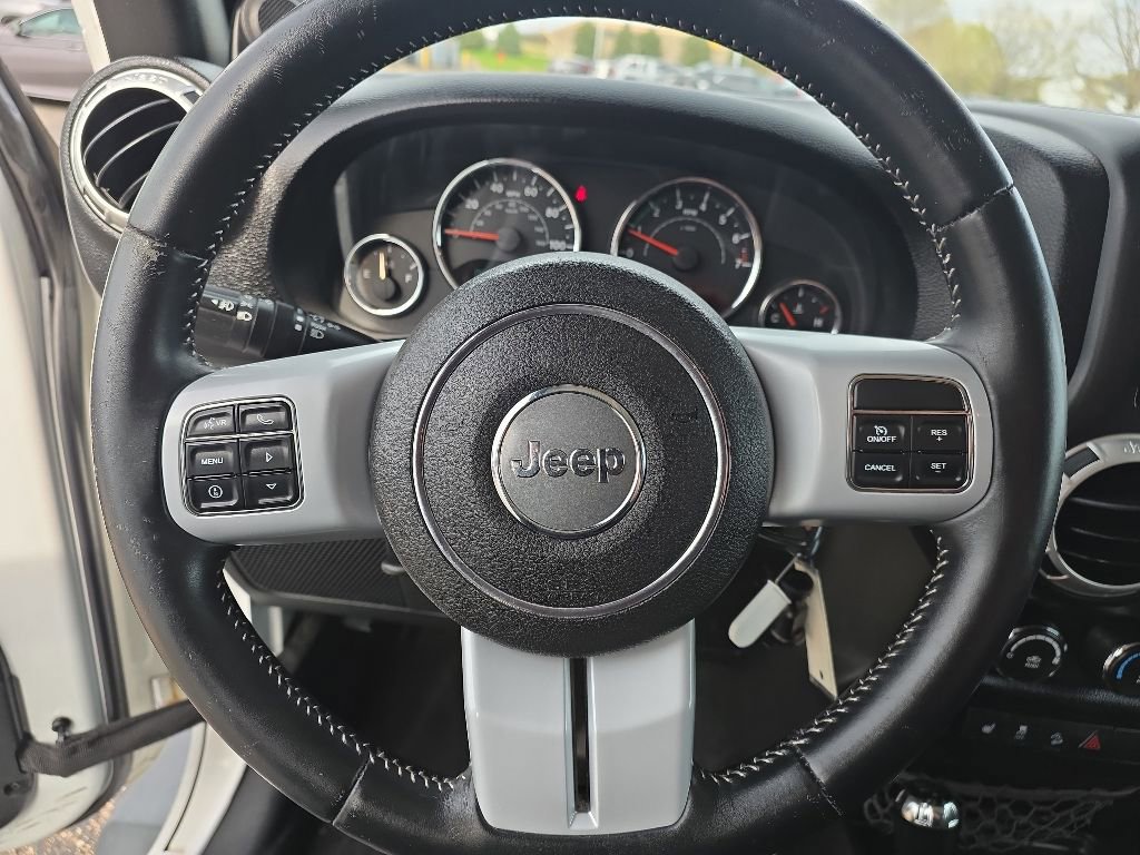 Used 2013 Jeep Wrangler Unlimited Sport AWD/4WD image 23