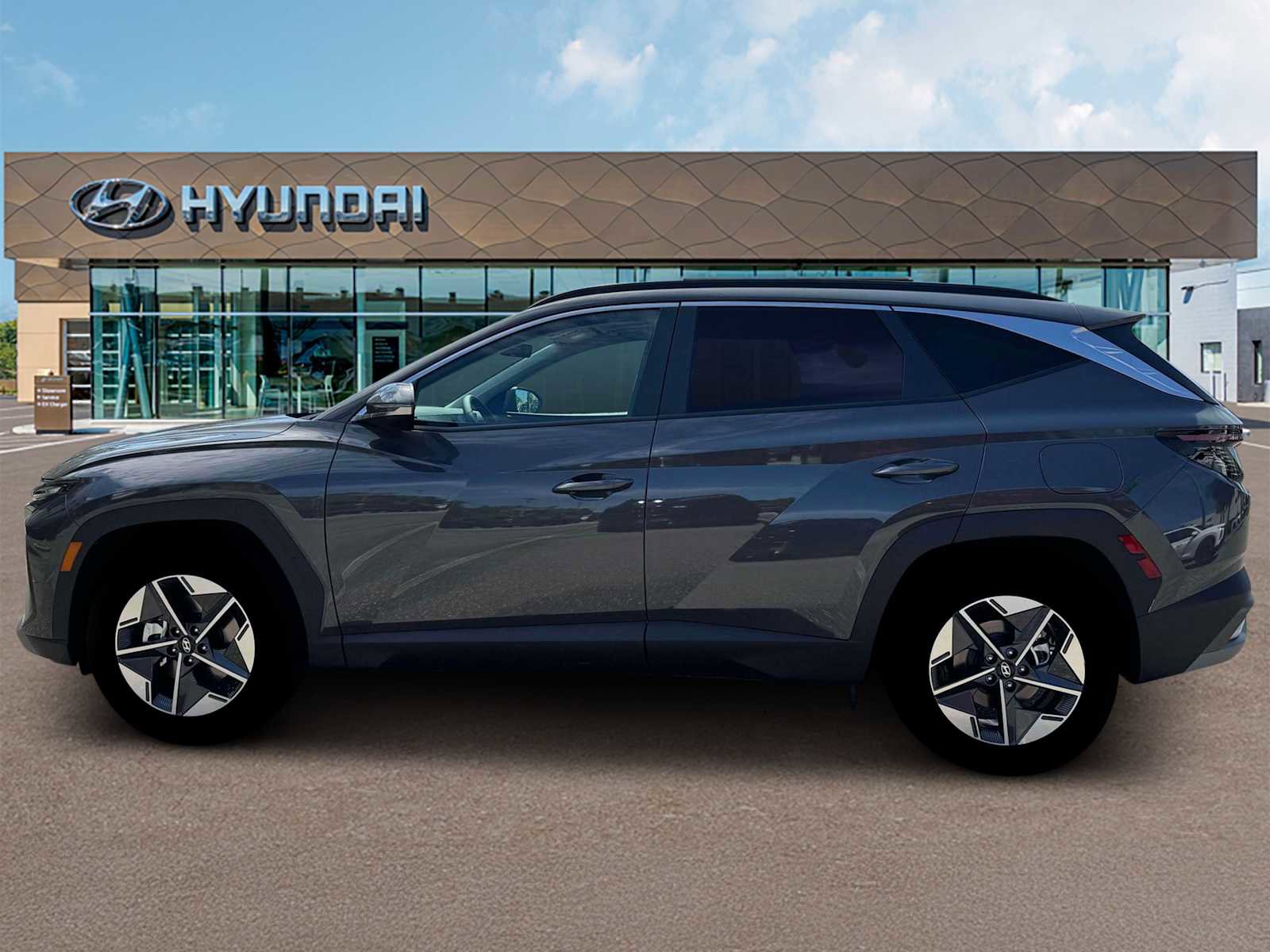 New 2026 Hyundai Tucson SEL image 3