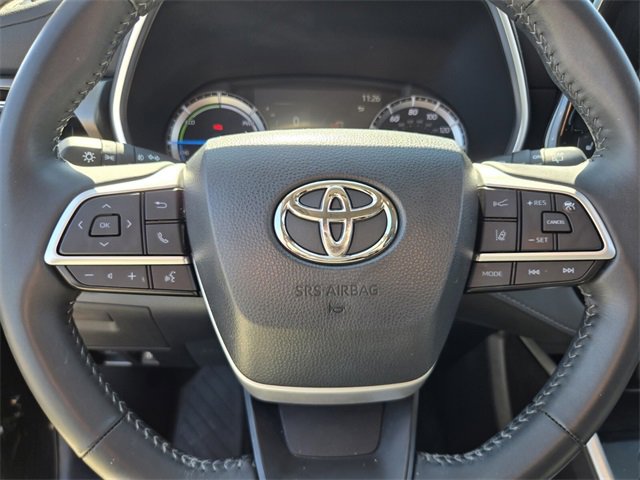 Used 2023 Toyota Highlander XLE image 29
