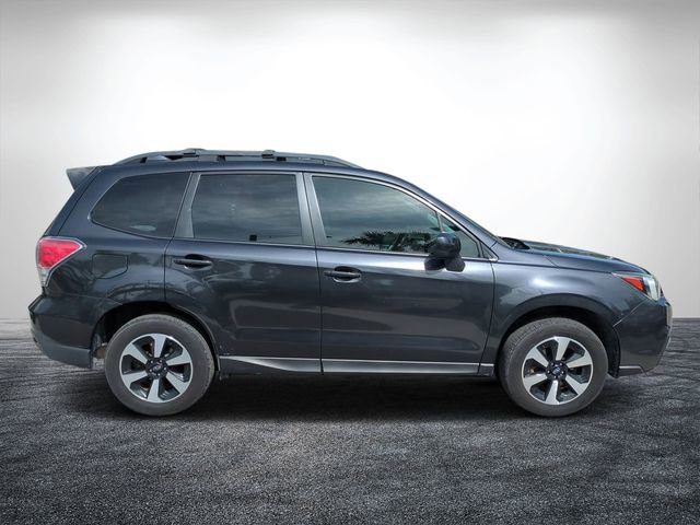 Used 2018 Subaru Forester 2.5i Premium w/ All-Weather Package AWD/4WD image 2
