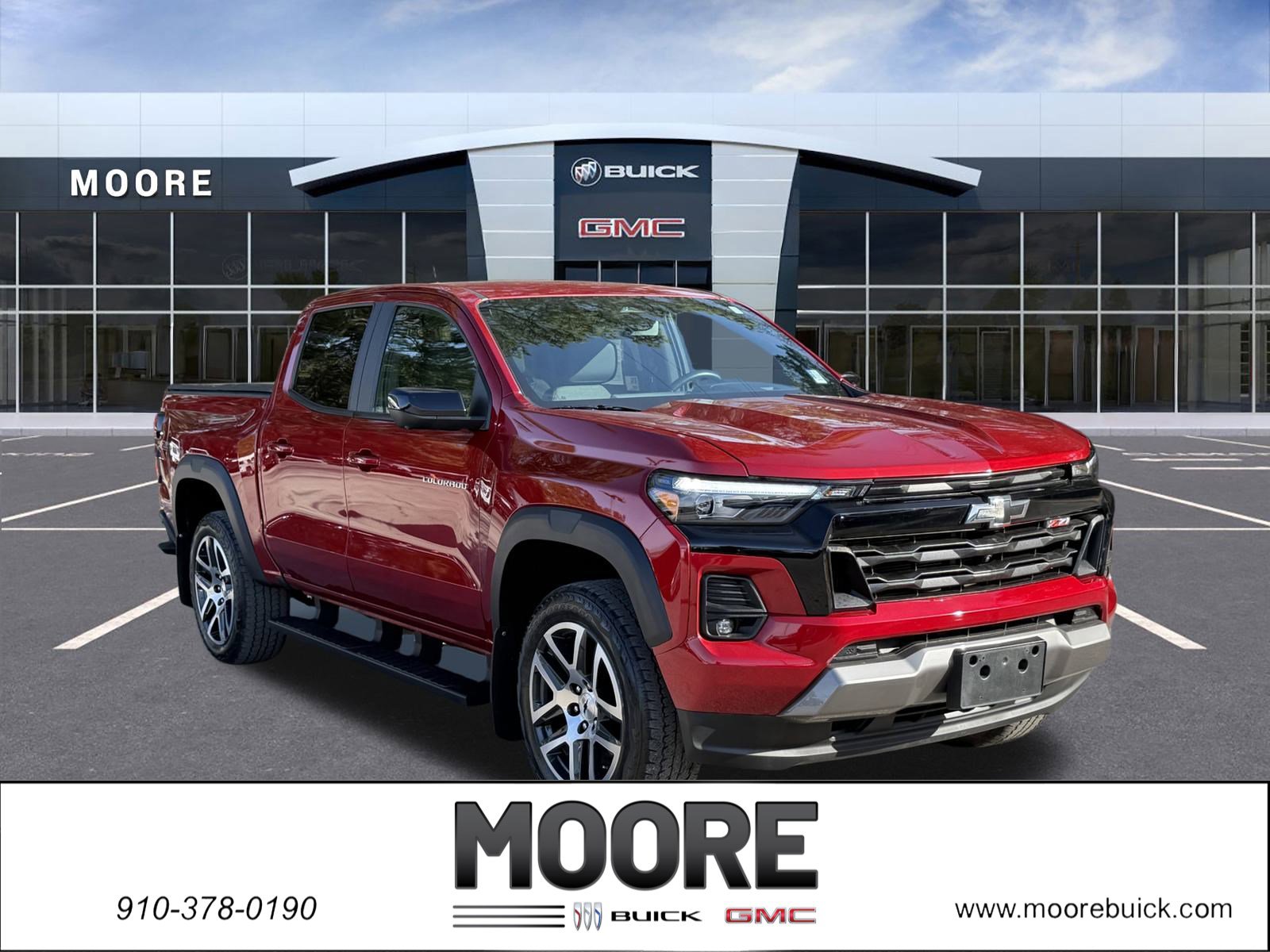 Used 2024 Chevrolet Colorado Z71 w/ Z71 Convenience Package 2