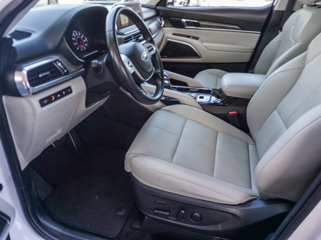 Certified 2021 Kia Telluride SX w/ Towing Package FWD image 18