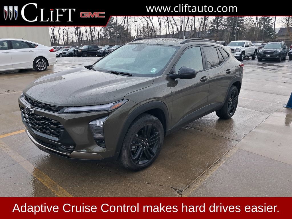 Used 2024 Chevrolet Trax ACTIV w/ Sunroof Package image 1