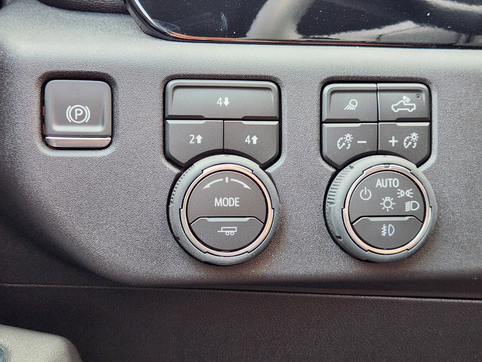 New 2026 Chevrolet Silverado 2500 LT w/ Trail Boss Package image 15