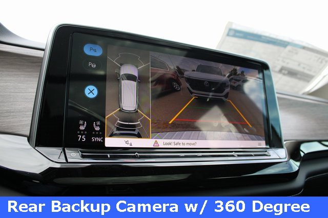 New 2026 Volkswagen Atlas SEL Premium R-Line image 3