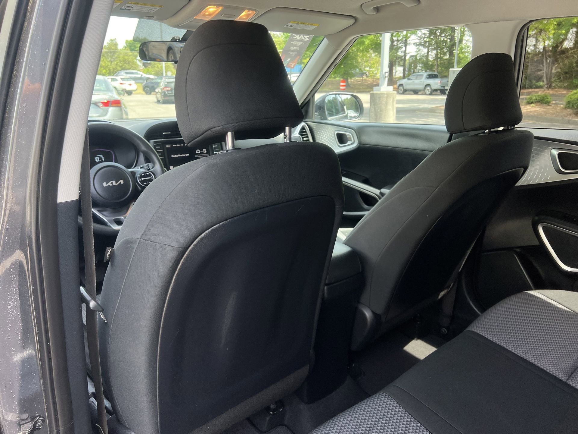 Used 2023 Kia Soul LX w/ Option Group 015 image 17