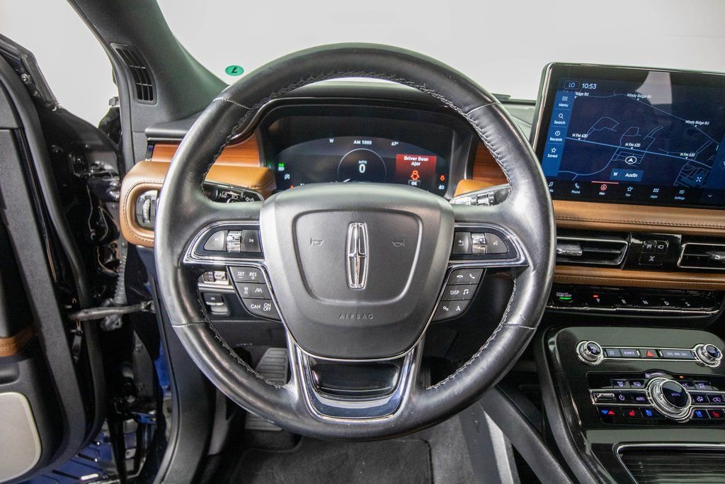 Used 2022 Lincoln Nautilus Reserve w/ Equipment Group 202A image 18