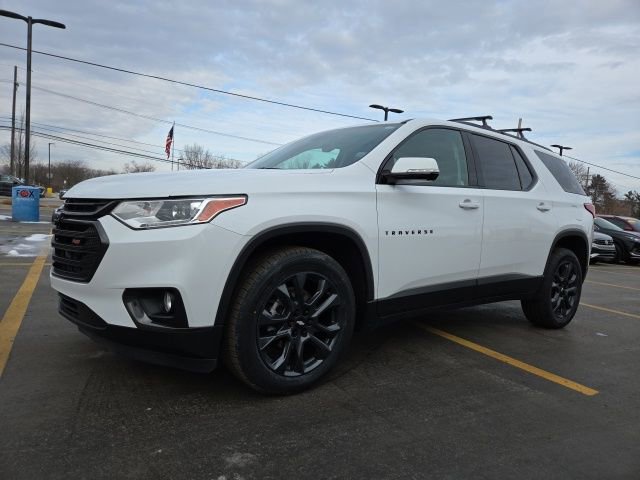 Used 2021 Chevrolet Traverse RS w/ LPO, Floor Liner Package image 3