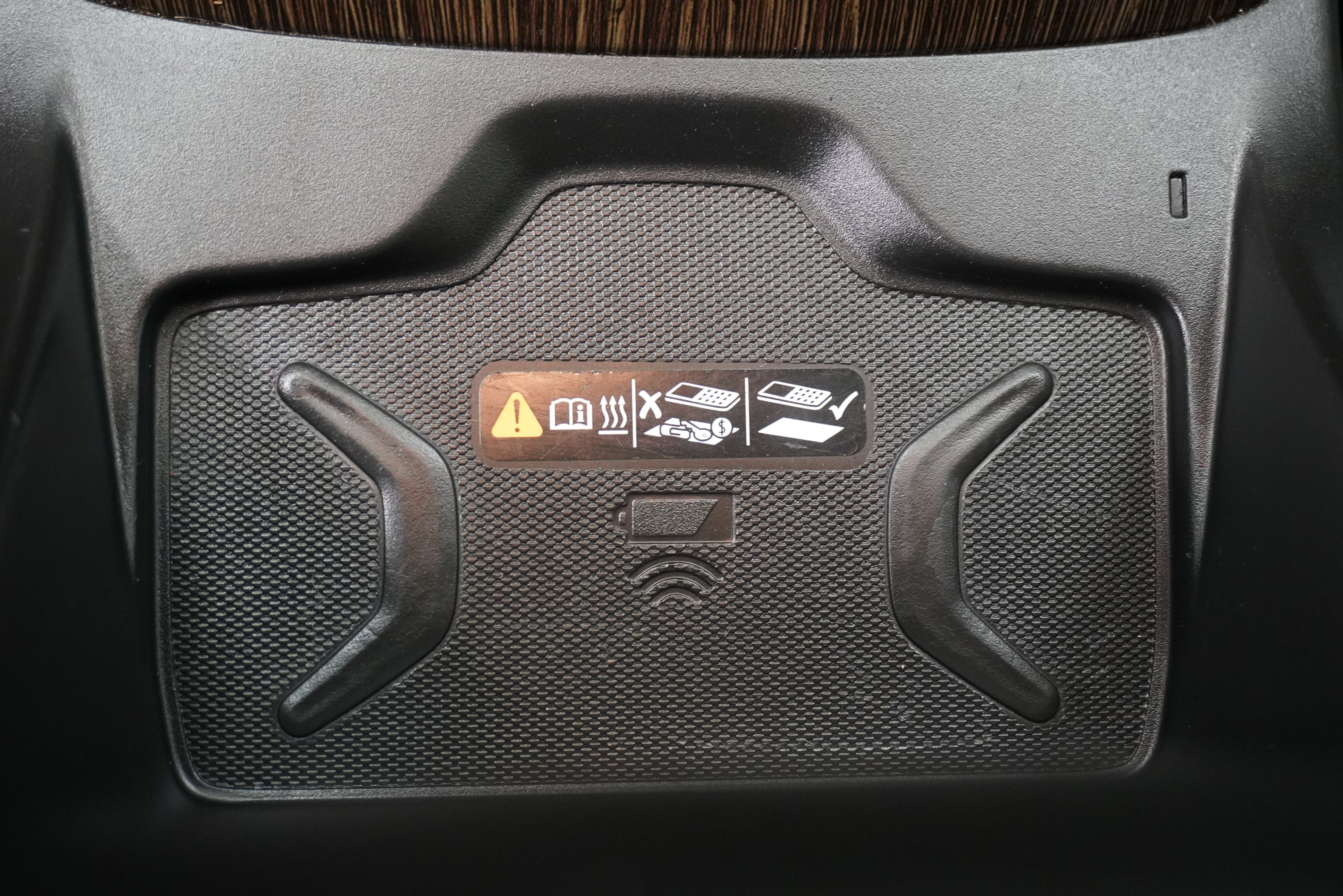 Used 2017 GMC Canyon Denali image 20