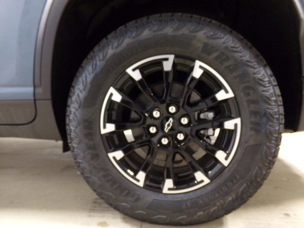 New 2026 Chevrolet Traverse Z71 w/ Enhanced Driving Package image 33