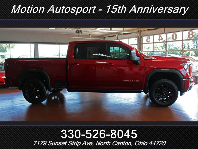 Used 2025 GMC Sierra 2500 AT4 w/ AT4 Premium Plus Package AWD/4WD image 10