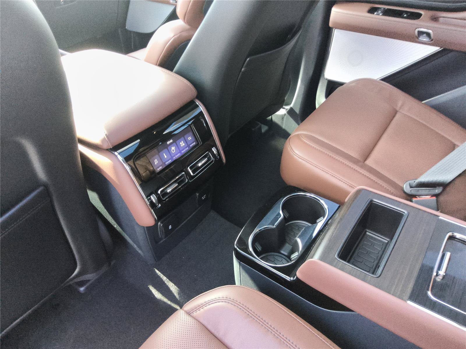 New 2026 Lincoln Aviator Reserve AWD/4WD image 20
