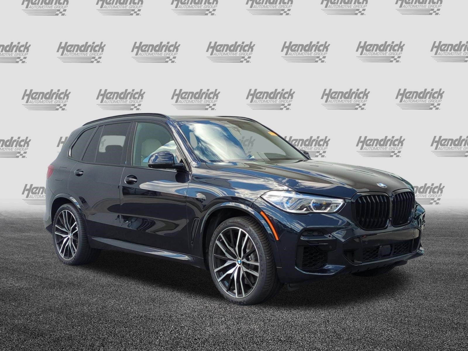 Used 2022 BMW X5 M50i w/ Executive Package AWD/4WD image 2