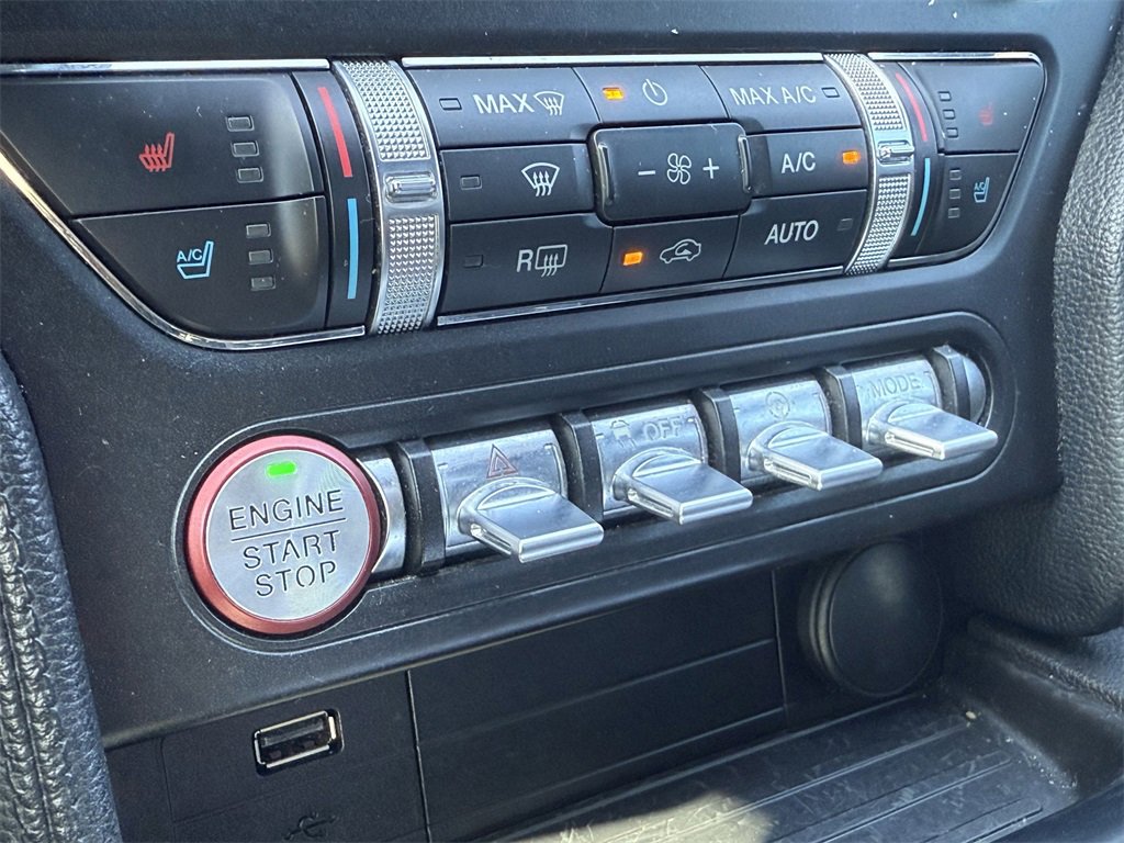 Used 2018 Ford Mustang GT Premium image 20