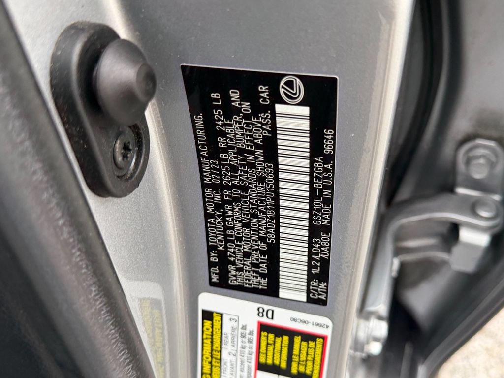 Used 2023 Lexus ES 350 w/ Premium Package FWD image 27